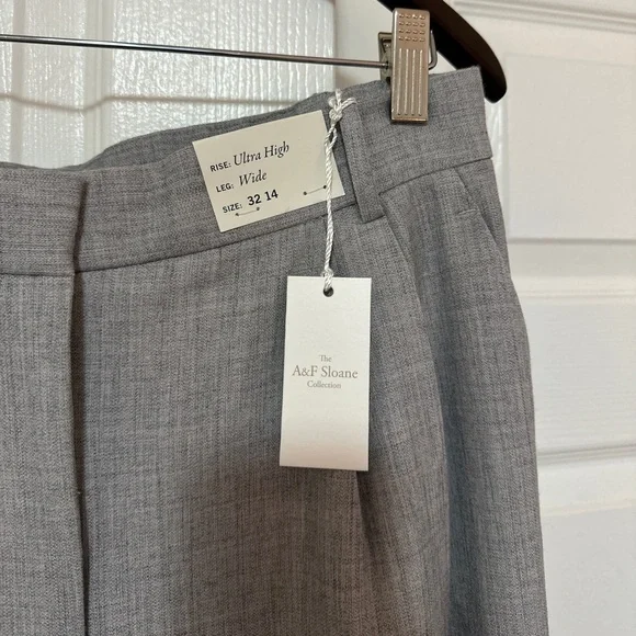 NWT Abercrombie & Fitch Sloane Tailored Pant - color light gray. Size 32 - Picture 4 of 8